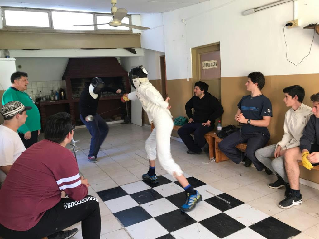 Clase de esgrima