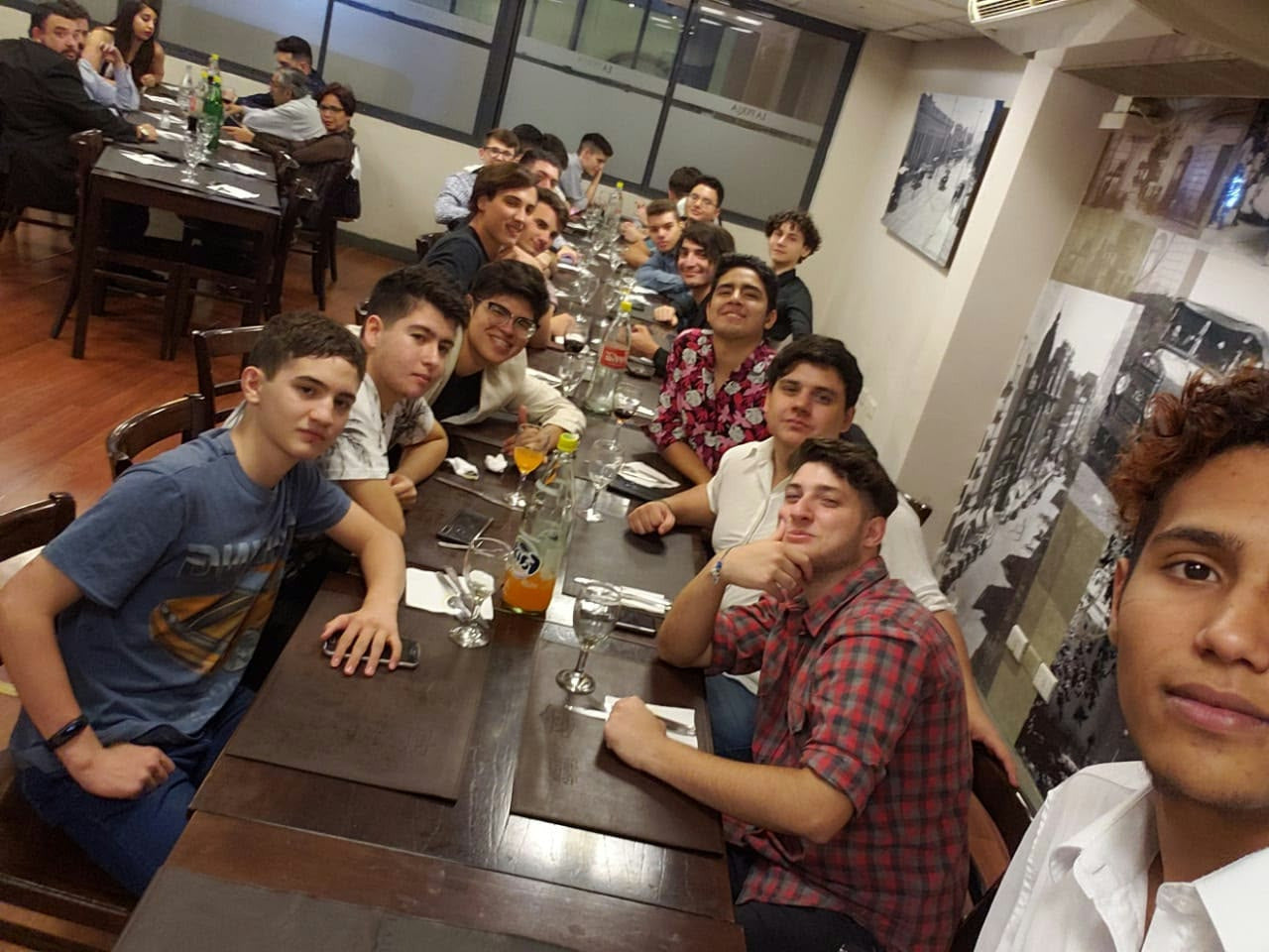 Cena de camaradería